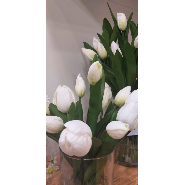 Tulip Mix in Vase White 45cm