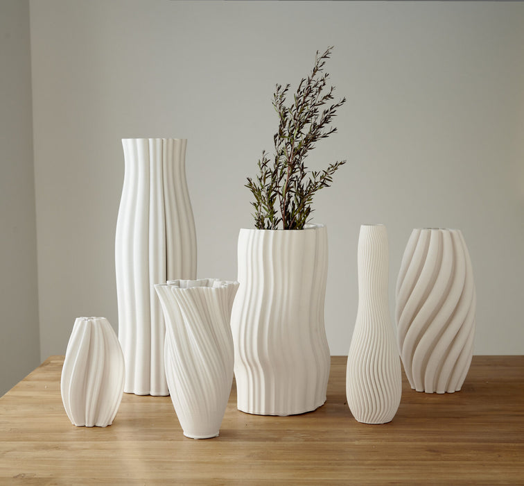 Mia White Vase 30cm