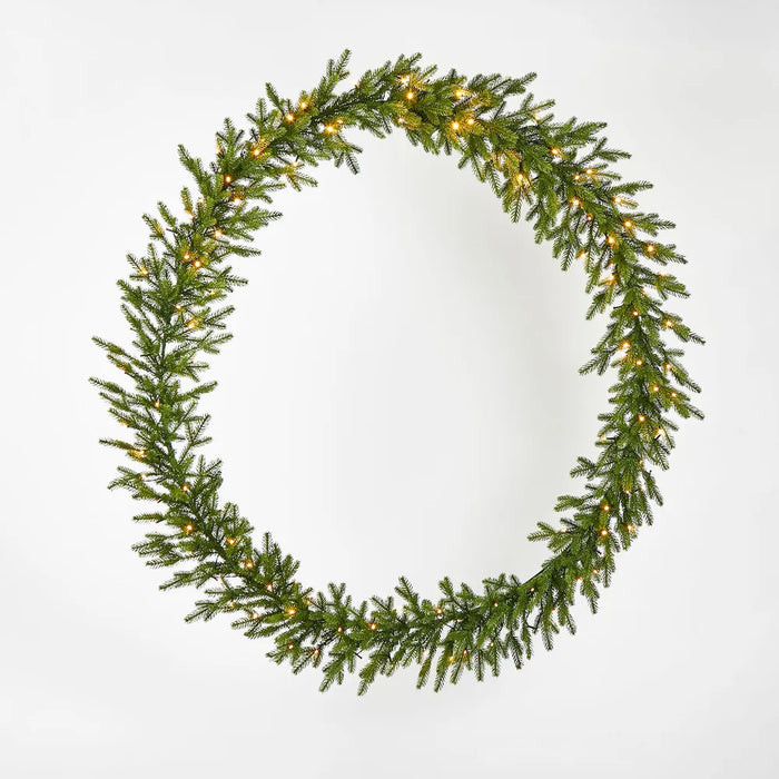 Classic Green Wreath 120cm - With LED Lights