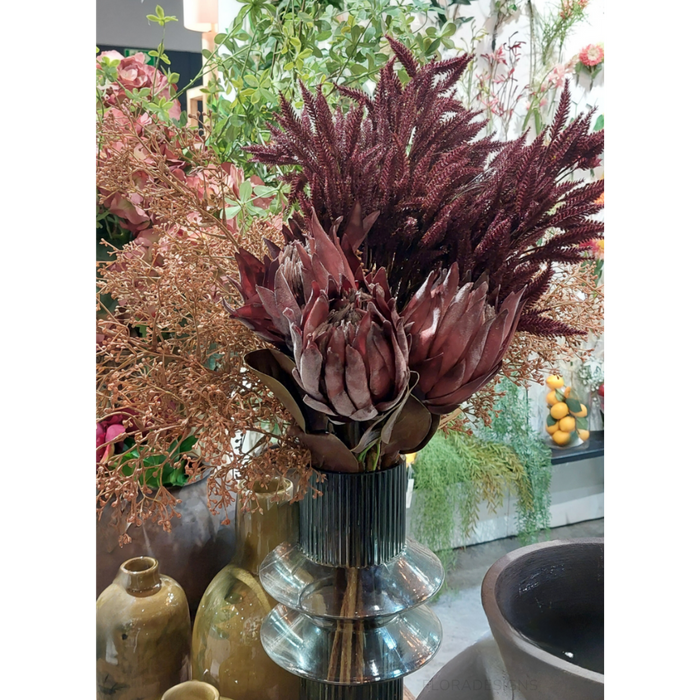 Dried Look Protea Stem With Leaves 60cm Brown Pack of 12