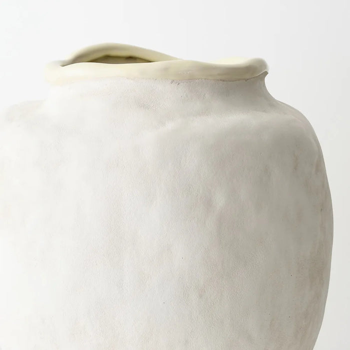 Echo Pot Cream White 44cm H