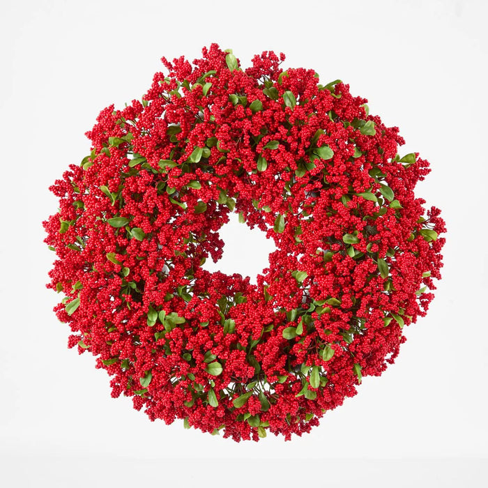 Fine Red Berry & Boxwood Wreath 47cm