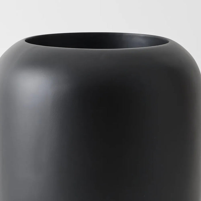 Solveig Pot  - Black 52cm