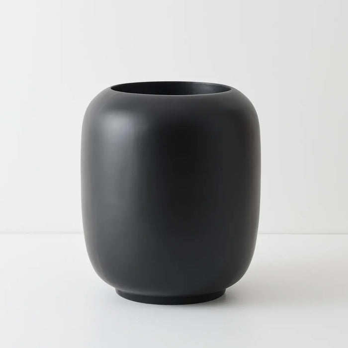 Solveig Pot  - Black 52cm