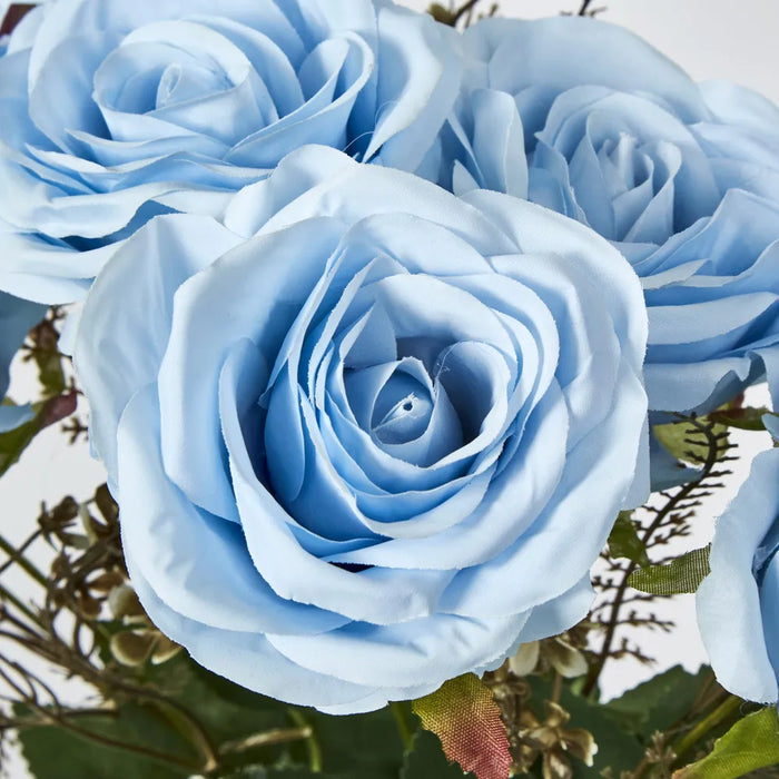 Blue Rose Bouquet – Pack of 32