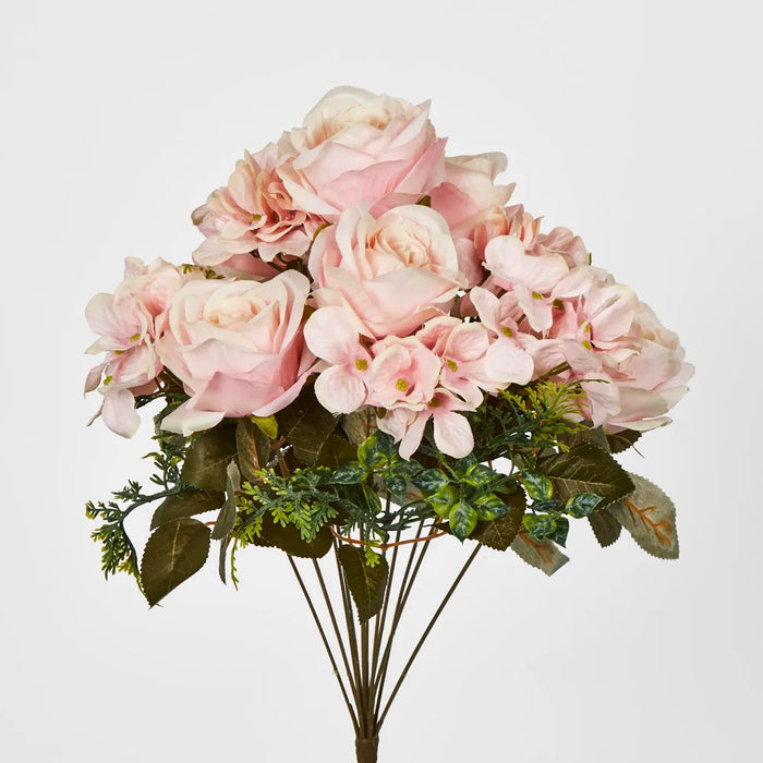 Light Pink Rose Bouquet – Pack of 32