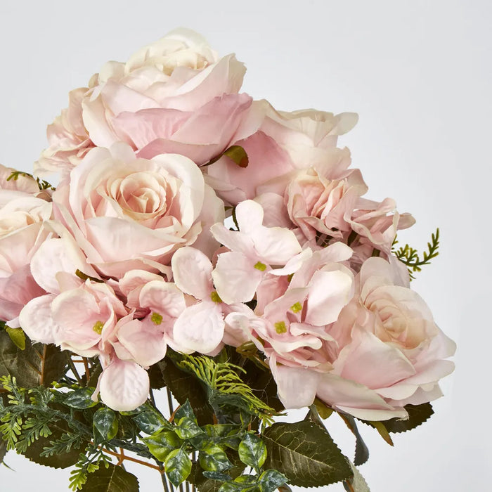 Light Pink Rose Bouquet – Pack of 32