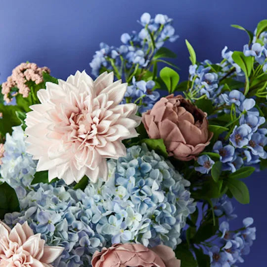 Hydrangea Bouquet Light Blue 68cm Set of 12