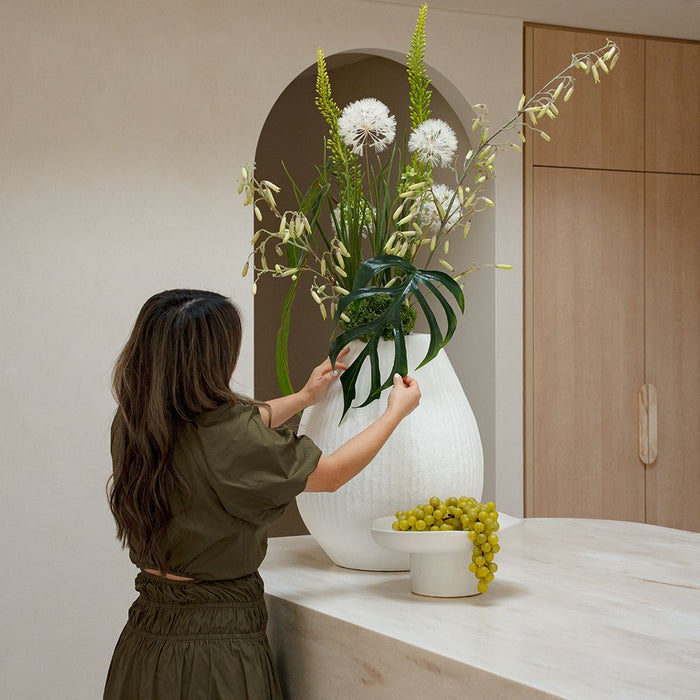 Dandelion Magic Bells Mix in Vase Green White 110cm