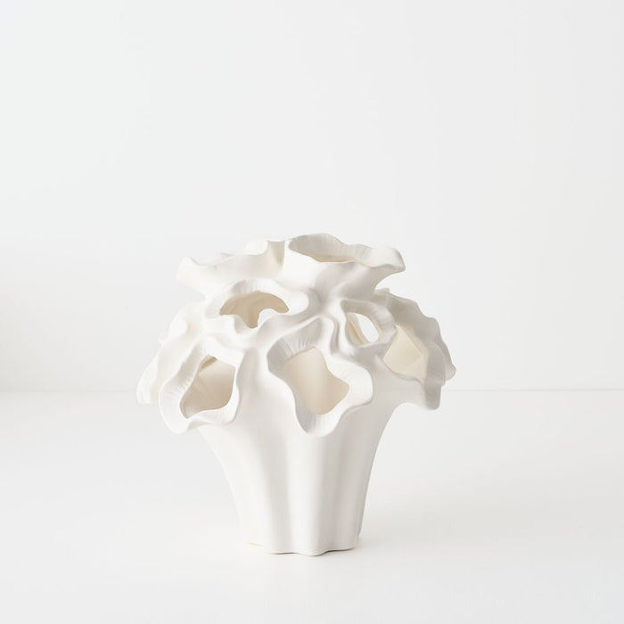 Avenia Vase 27cm White - FLORA DESIGNS