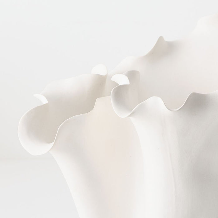 Eveline Vase 29cm White - FLORA DESIGNS