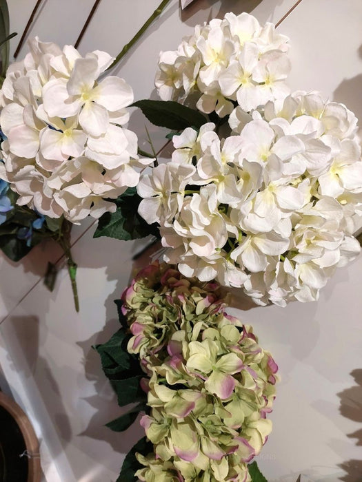Hydrangea Bundle With Leaves White 55cm Pack of 12
