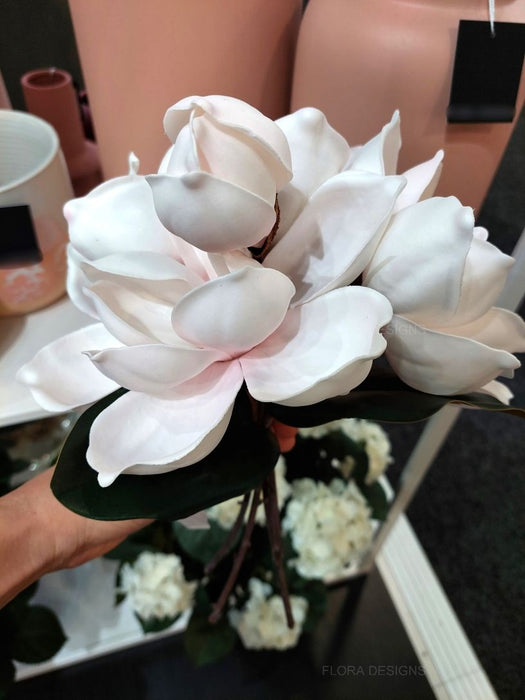 Magnolia Japanese Bouquet 35cm Light Pink Pack of 6