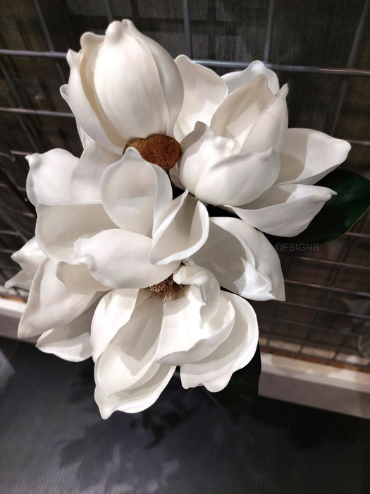 Magnolia Japanese Bouquet 35cm White Pack of 6